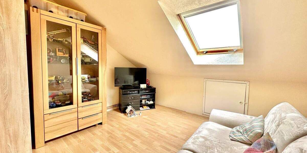 Reihenendhaus Langenhagen Kaltenweide - 5 Zimmer, 131 m&sup2;, 439.000&euro; | Angebot:25743760