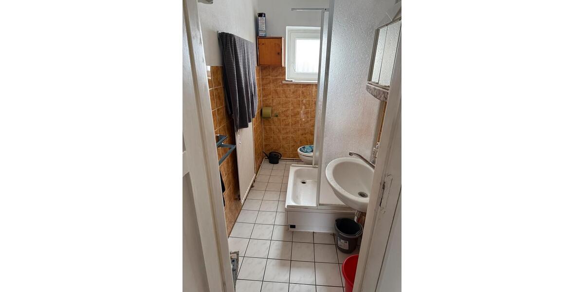 Etagenwohnung Hannover Vahrenwald-List - 1 Zimmer, 12 m&sup2;, 450&euro; | Angebot:24781356