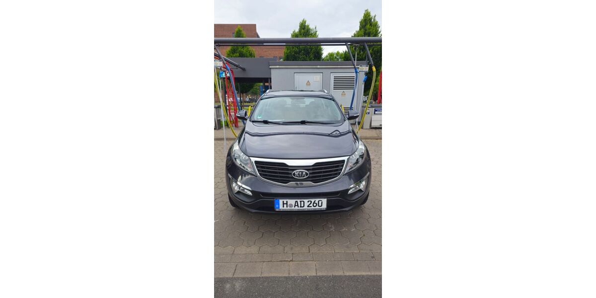 Kia Sportage 104.000 km 9.100 &euro; Garbsen 30823