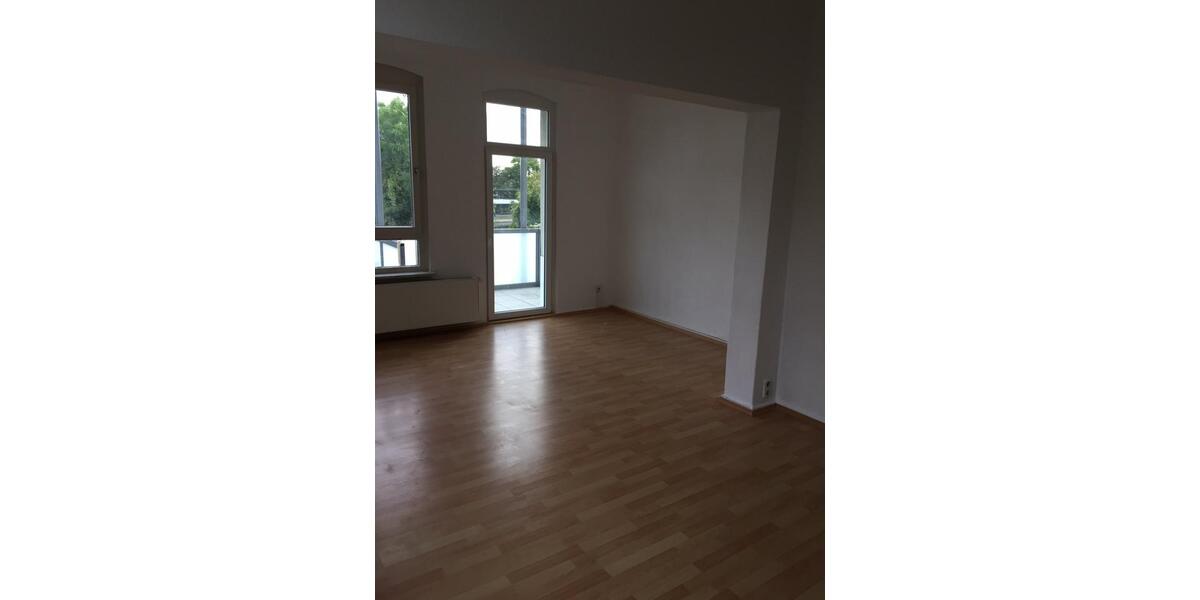 Etagenwohnung Sarstedt - 4 Zimmer, 81 m&sup2;, 820&euro; | Angebot:25178288