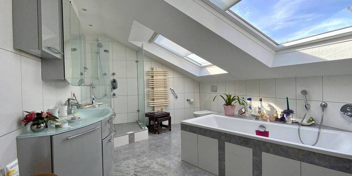 Einfamilienhaus Isernhagen Isernhagen K.B. - 4 Zimmer, 227 m&sup2;, 574.000&euro; | Angebot:25731928