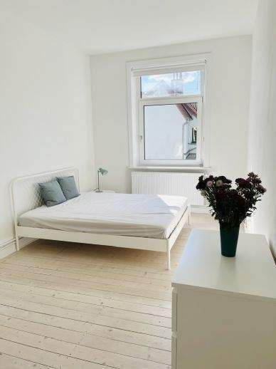 Etagenwohnung Hannover List - 3 Zimmer, 84 m&sup2;, 1.300&euro; | Angebot:25837677