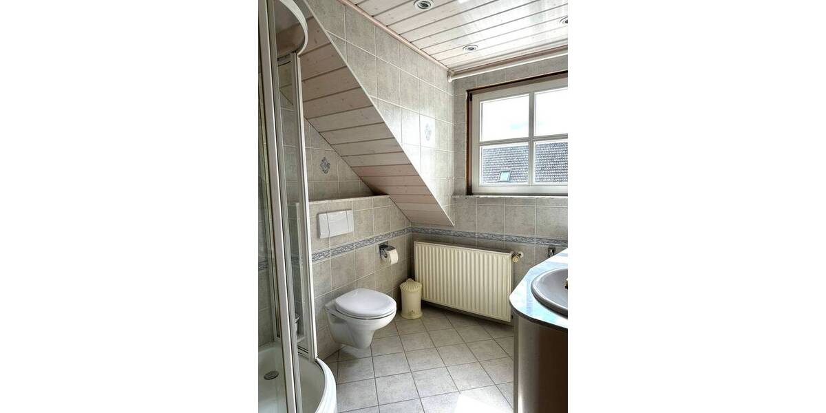 Einfamilienhaus Springe Gestorf - 6 Zimmer, 200 m&sup2;, 370.000&euro; | Angebot:25731754