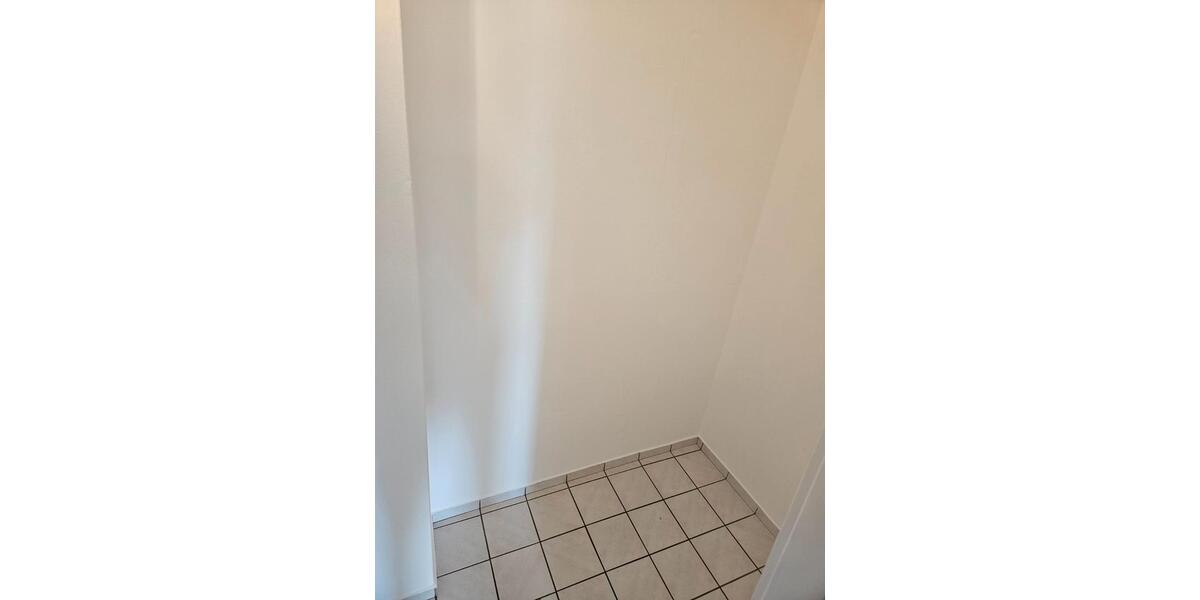 Etagenwohnung Seelze - 3 Zimmer, 75 m&sup2;, 199.000&euro; | Angebot:26497995