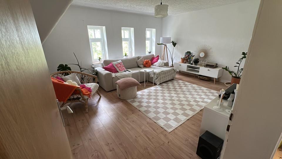 Dachgeschoßwohnung Stadthagen - 4 Zimmer, 80 m&sup2;, 680&euro; | Angebot:26382298