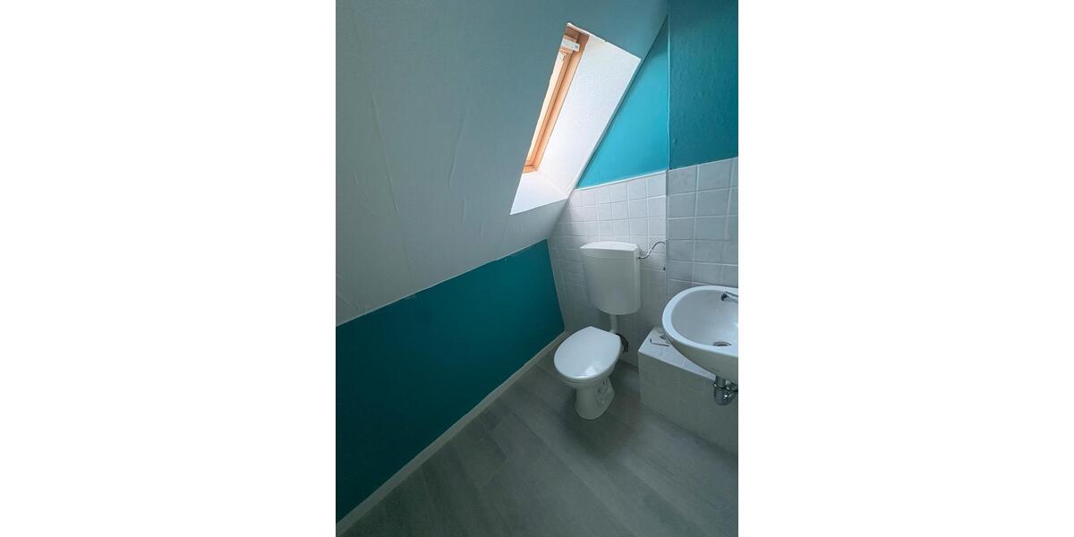 Etagenwohnung Lehrte - 4 Zimmer, 102 m&sup2;, 900&euro; | Angebot:25179397