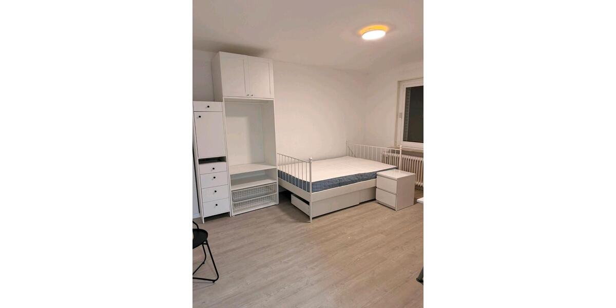 Etagenwohnung Hannover Herrenhausen-Stöcken - 3 Zimmer, 30 m&sup2;, 550&euro; | Angebot:25842947