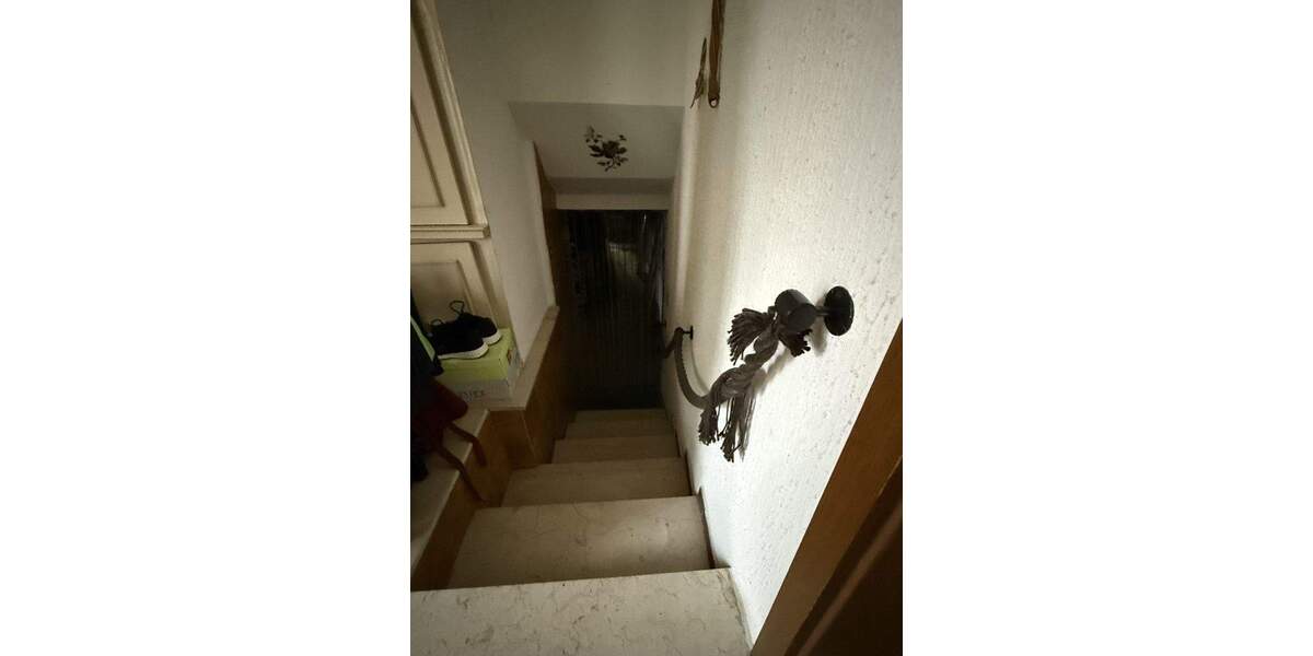 Mehrfamilienhaus, Wohnhaus Sehnde - 8 Zimmer, 185 m&sup2;, 670.000&euro; | Angebot:25770681