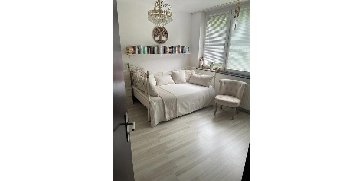 Hochparterre Sarstedt - 3 Zimmer, 76 m&sup2;, 195.000&euro; | Angebot:27264809