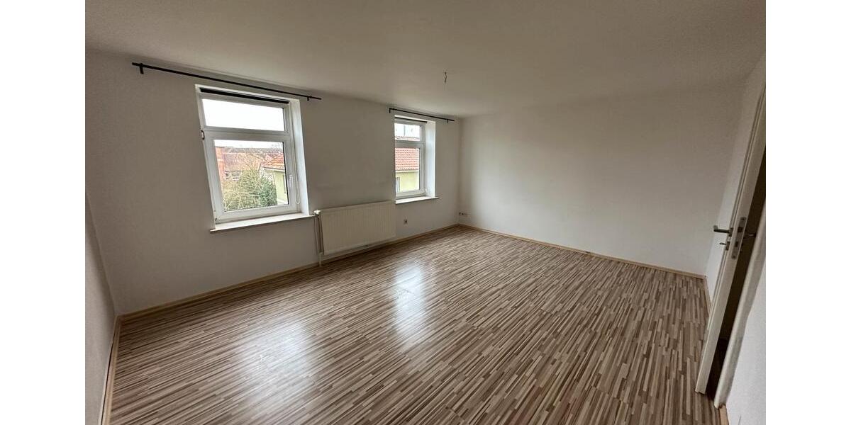 Dachgeschoßwohnung Burgdorf - 3 Zimmer, 65 m&sup2;, 129.000&euro; | Angebot:27493413