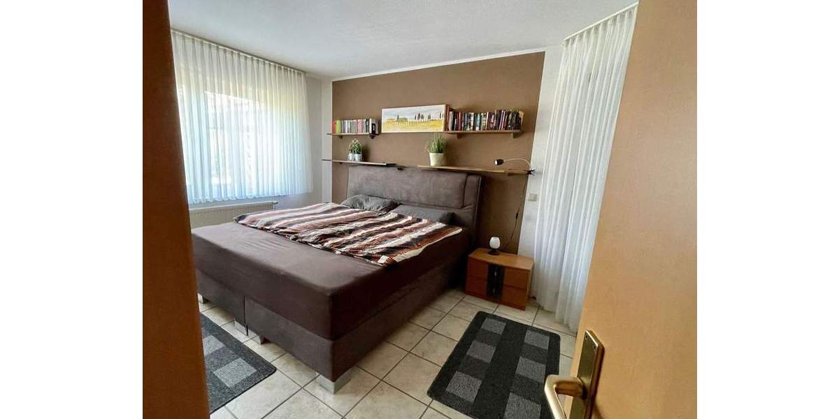 Mehrfamilienhaus, Wohnhaus Neustadt am Rübenberge Suttorf - 7 Zimmer, 180 m&sup2;, 430.000&euro; | Angebot:25699580