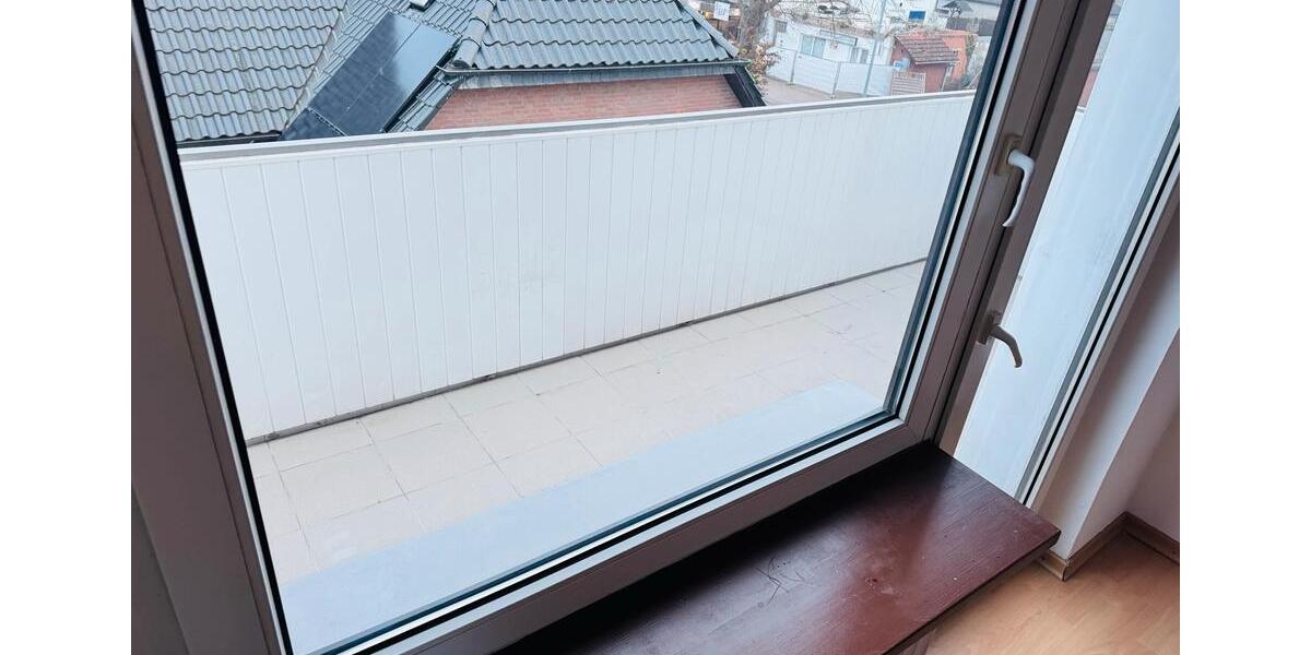 Dachgeschoßwohnung Garbsen Berenbostel - 3 Zimmer, 94 m&sup2;, 862&euro; | Angebot:25965411