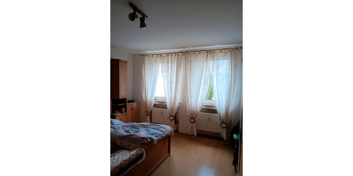 Hochparterre Pattensen - 1 Zimmer, 68 m&sup2;, 82.000&euro; | Angebot:25917404