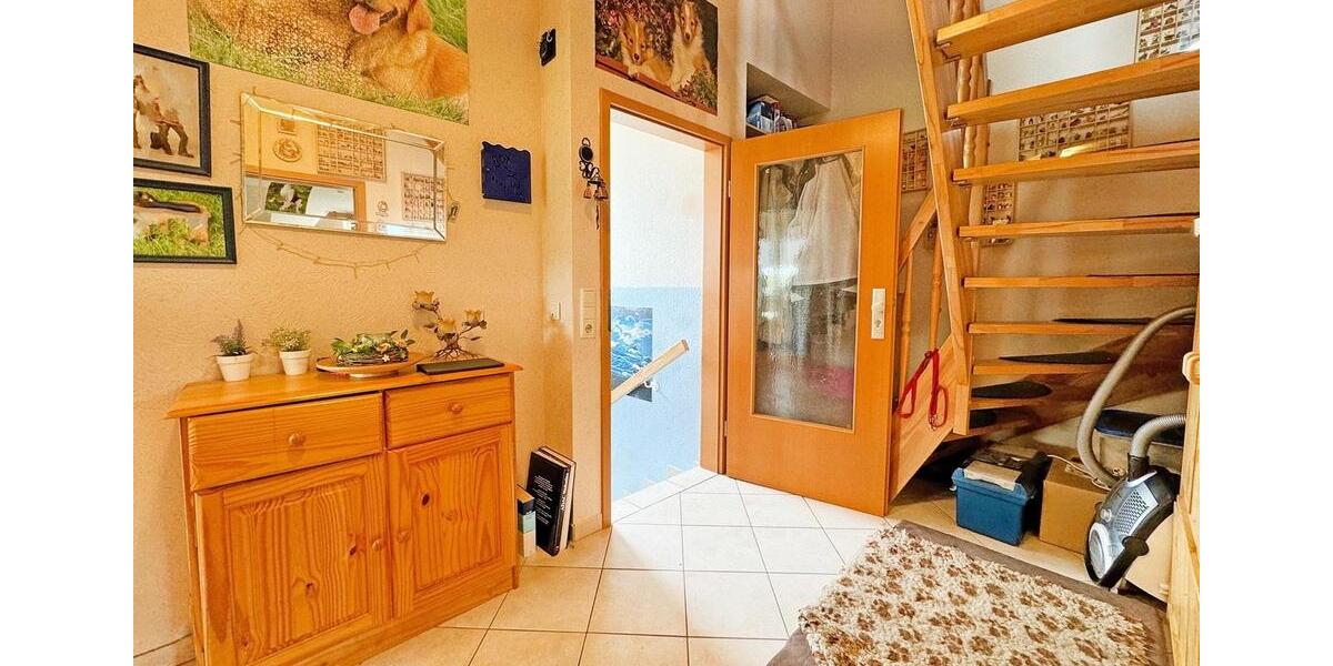 Dachgeschoßwohnung Barsinghausen - 3 Zimmer, 70 m&sup2;, 800&euro; | Angebot:24842959