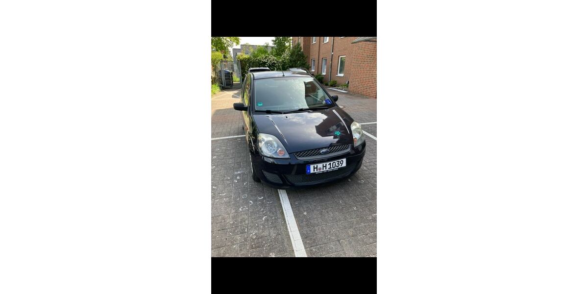 Ford Fiesta 94.000 km 2.750 &euro; Burgdorf 31303