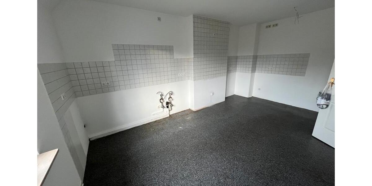 Dachgeschoßwohnung Stadthagen - 4.5 Zimmer, 133 m&sup2;, 1.600&euro; | Angebot:25933162