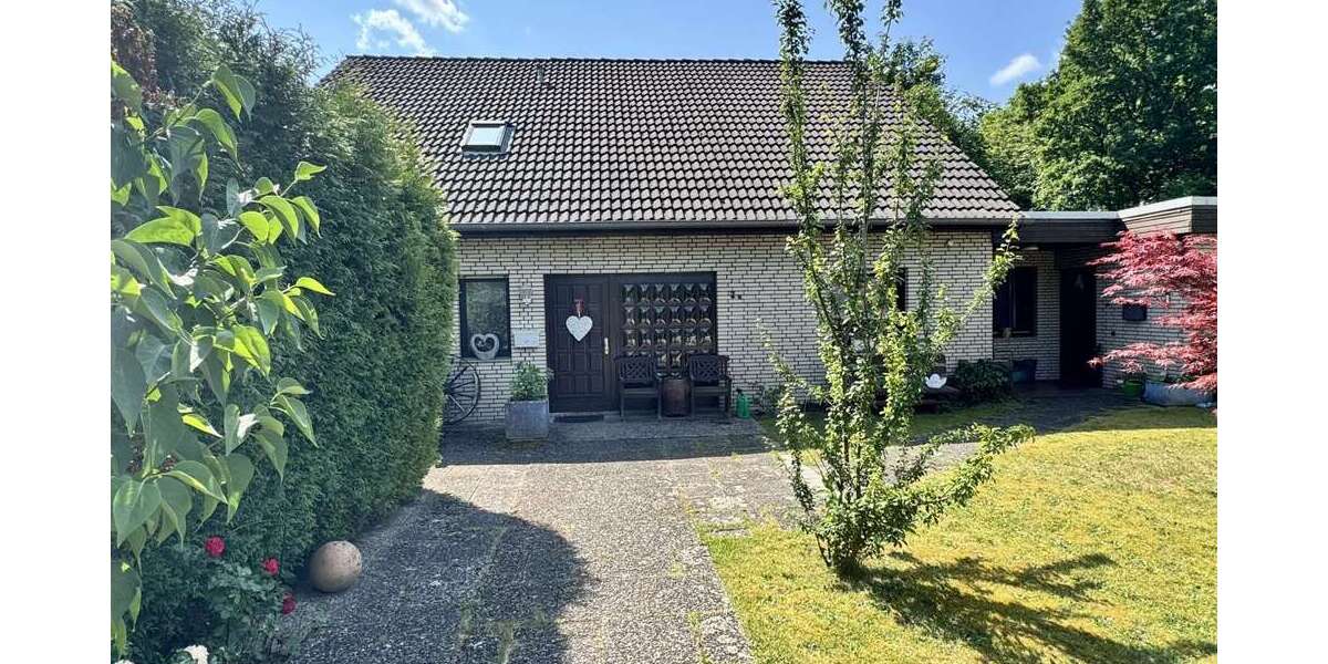 Einfamilienhaus Burgwedel - 8.5 Zimmer, 304 m&sup2;, 566.650&euro; | Angebot:26770684