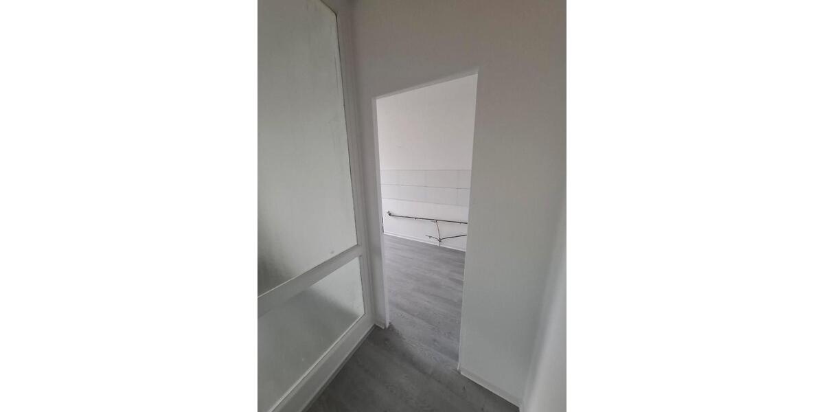 Etagenwohnung Garbsen - 3 Zimmer, 72 m&sup2;, 685&euro; | Angebot:25988179