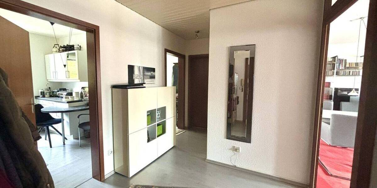 Etagenwohnung Laatzen Laatzen-Mitte - 2 Zimmer, 75 m&sup2;, 146.000&euro; | Angebot:26797429