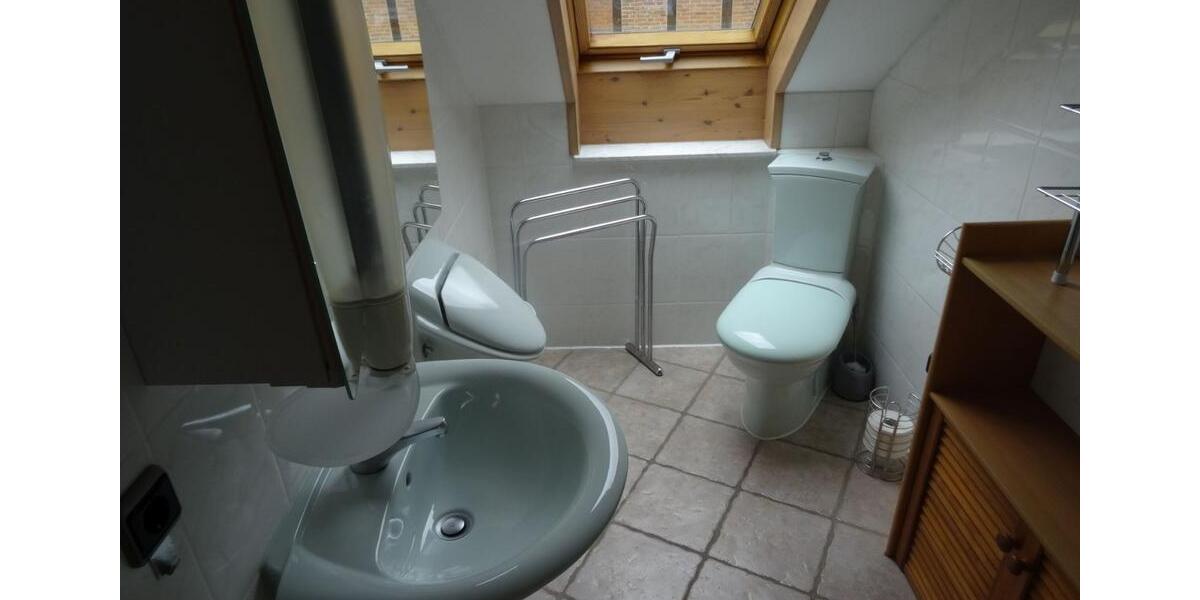 Etagenwohnung Barsinghausen - 2 Zimmer, 100 m&sup2;, 460&euro; | Angebot:26442143