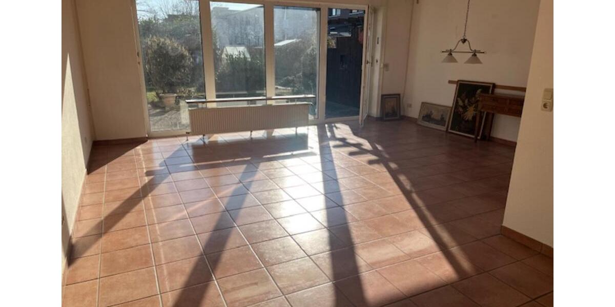 Reihenhaus Seelze - 3 Zimmer, 110 m&sup2;, 430.000&euro; | Angebot:25755142