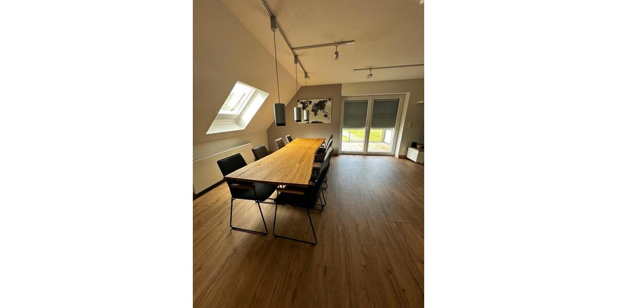 Etagenwohnung Neustadt am Rübenberge - 4 Zimmer, 141 m&sup2;, 1.550&euro; | Angebot:26395967