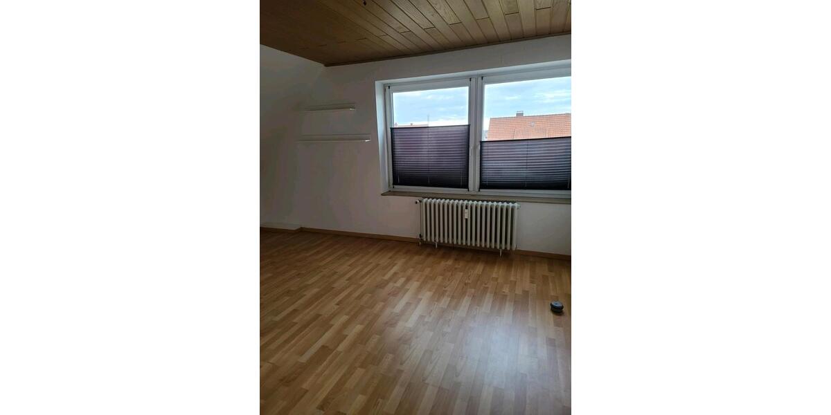 Dachgeschoßwohnung Stadthagen - 2 Zimmer, 70 m&sup2;, 490&euro; | Angebot:26224062