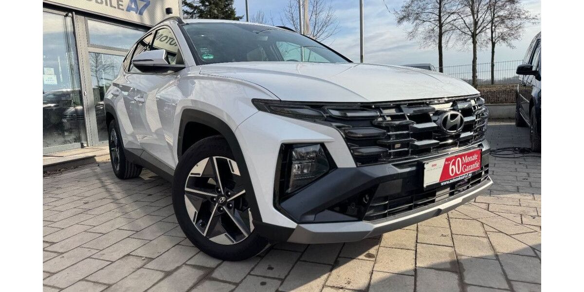 Hyundai TUCSON 21.378 km 27.999 &euro; Isernhagen OT Altwarmbüchen bei Hannover A2/A7 30916