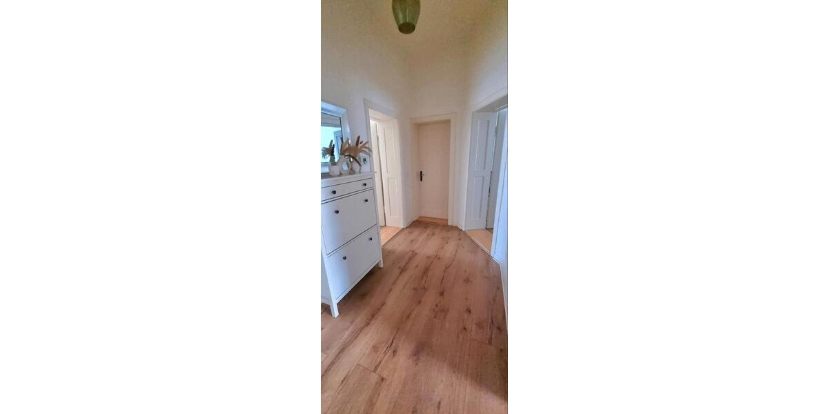 Etagenwohnung Hannover Vahrenwald-List - 3 Zimmer, 83 m&sup2;, 950&euro; | Angebot:25972295