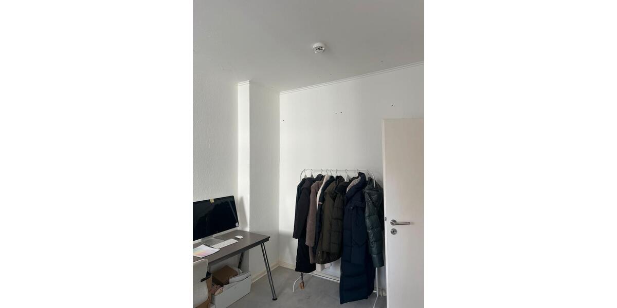 Etagenwohnung Hannover Vahrenwald-List - 3 Zimmer, 87 m&sup2;, 1.100&euro; | Angebot:25978198