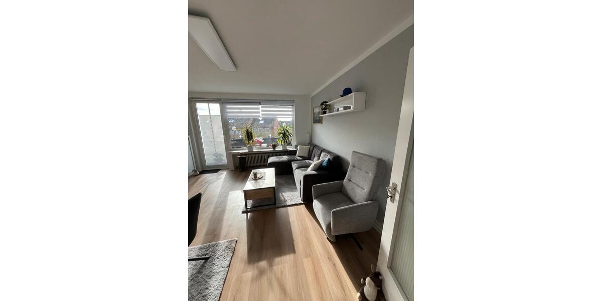 Etagenwohnung Garbsen - 3 Zimmer, 70 m&sup2;, 790&euro; | Angebot:25946890