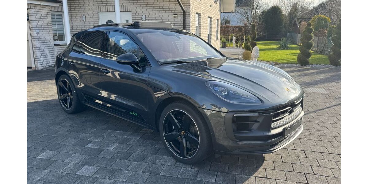 Porsche Macan 89.999 km 69.900 &euro; Stadthagen 31655