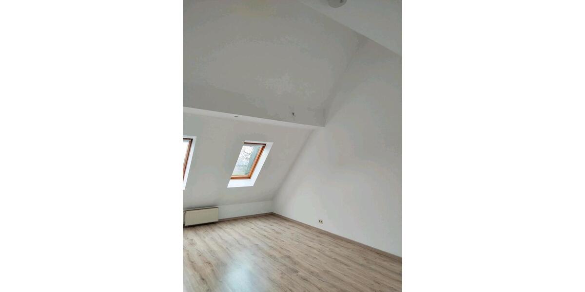 Maisonettenwohnung Gehrden - 3 Zimmer, 88 m&sup2;, 990&euro; | Angebot:25338975