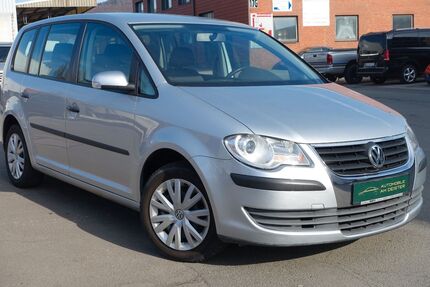 VW Touran 100.000 km 6.990 &euro; Springe 31832