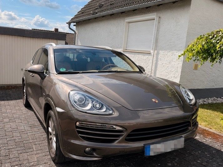 Porsche Cayenne 184.500 km 18.500 &euro; Sarstedt 31157