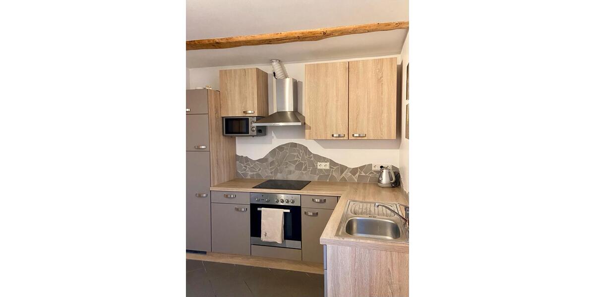 Erdgeschoßwohnung Burgdorf - 2 Zimmer, 100 m&sup2;, 955&euro; | Angebot:25838582