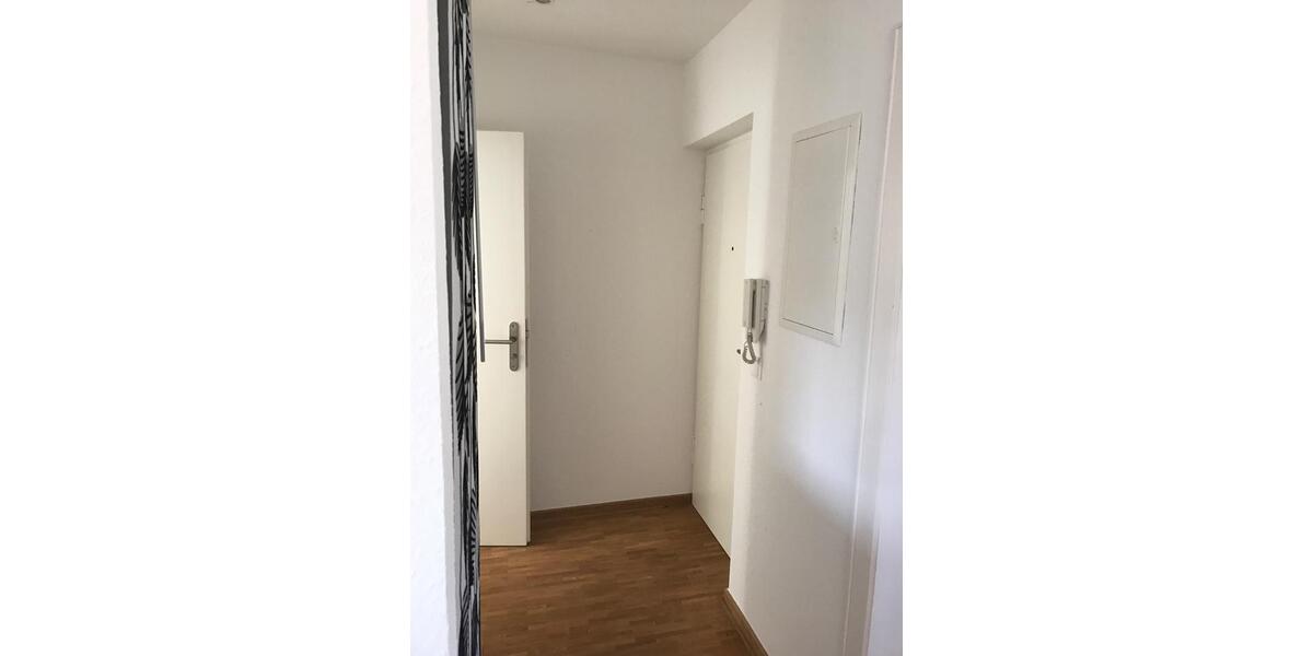 Etagenwohnung Hannover Vahrenwald-List - 3 Zimmer, 63 m&sup2;, 900&euro; | Angebot:26448335