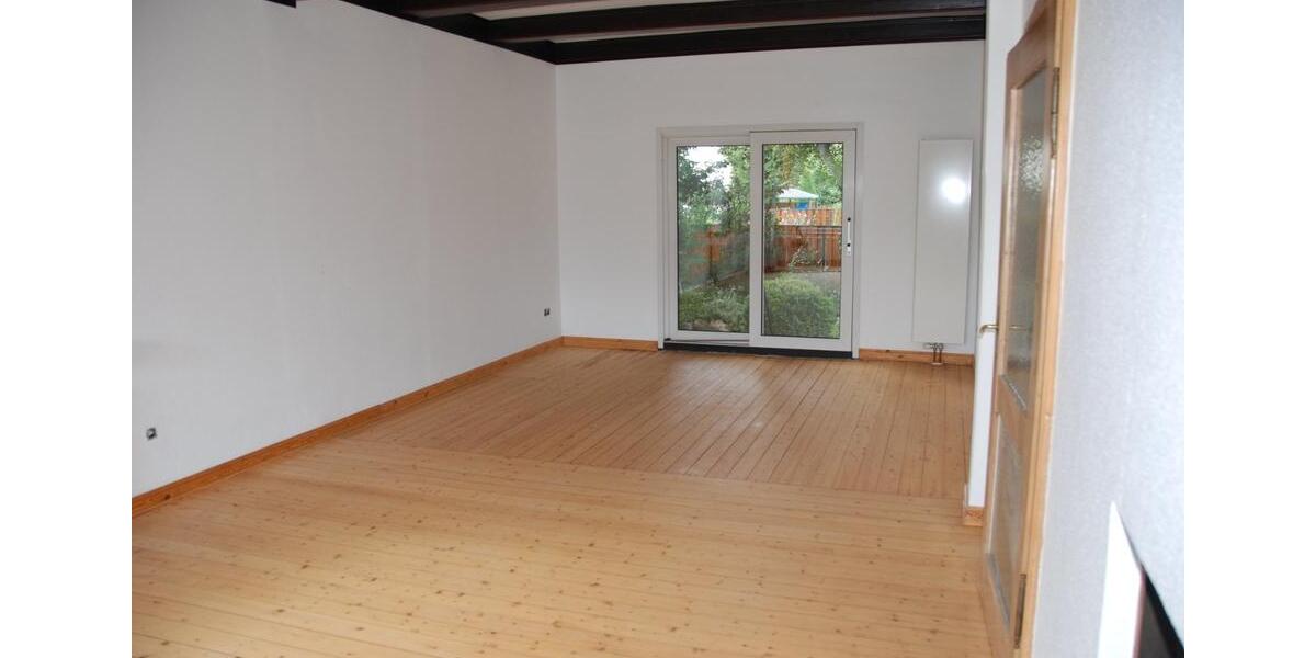 Mehrfamilienhaus, Wohnhaus Burgwedel - 9.5 Zimmer, 280 m&sup2;, 709.000&euro; | Angebot:25393522