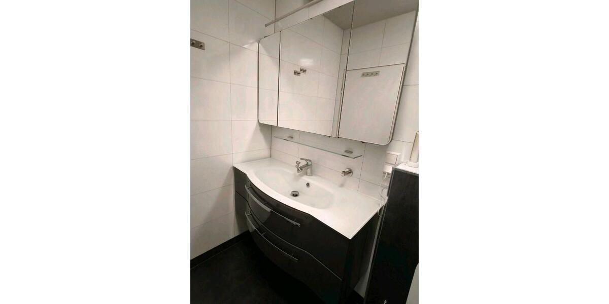 Etagenwohnung Ronnenberg - 3 Zimmer, 75 m&sup2;, 250.000&euro; | Angebot:26147258