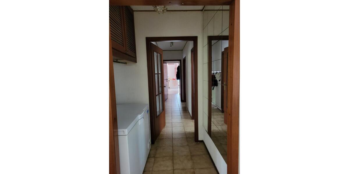 Bungalow Burgdorf - 6 Zimmer, 155 m&sup2;, 1.350&euro; | Angebot:24842683