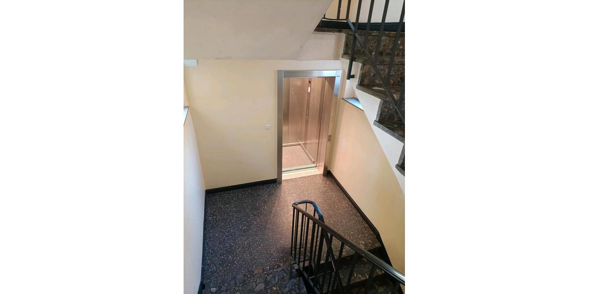 Etagenwohnung Hannover Buchholz-Kleefeld - 4 Zimmer, 83 m&sup2;, 210.000&euro; | Angebot:27168820