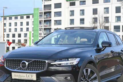 Volvo V60 Cross Country 146.676 km 21.299 &euro; Laatzen 30880