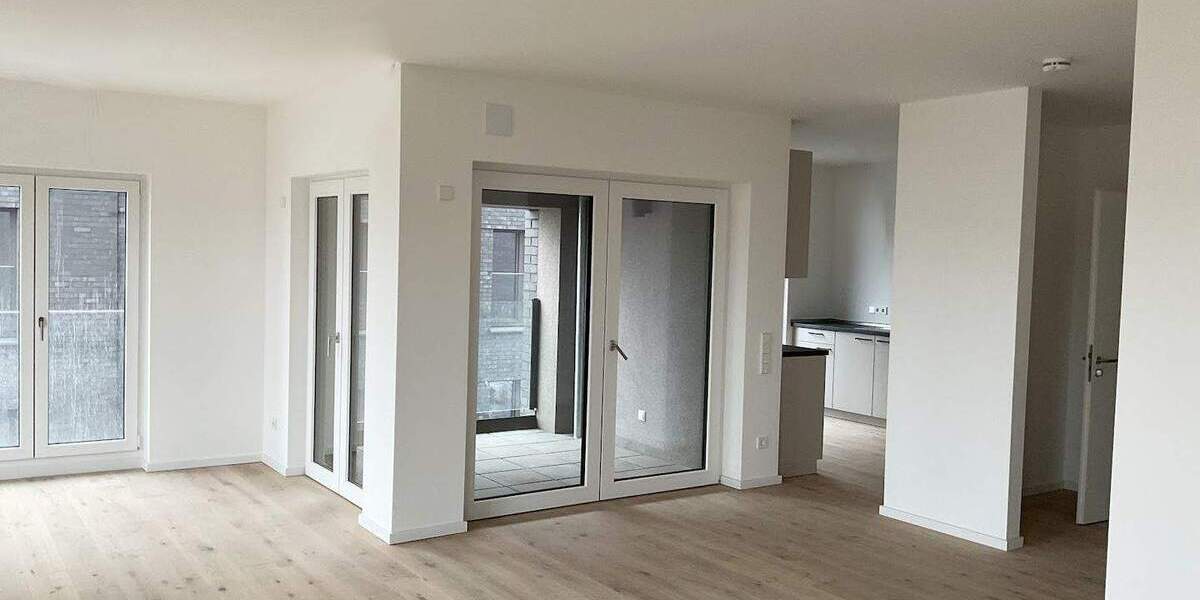 Etagenwohnung Hannover Döhren - 3 Zimmer, 124 m&sup2;, 1.800&euro; | Angebot:25665154