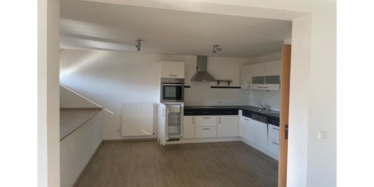 Etagenwohnung Lehrte - 3 Zimmer, 70 m&sup2;, 800&euro; | Angebot:25853396