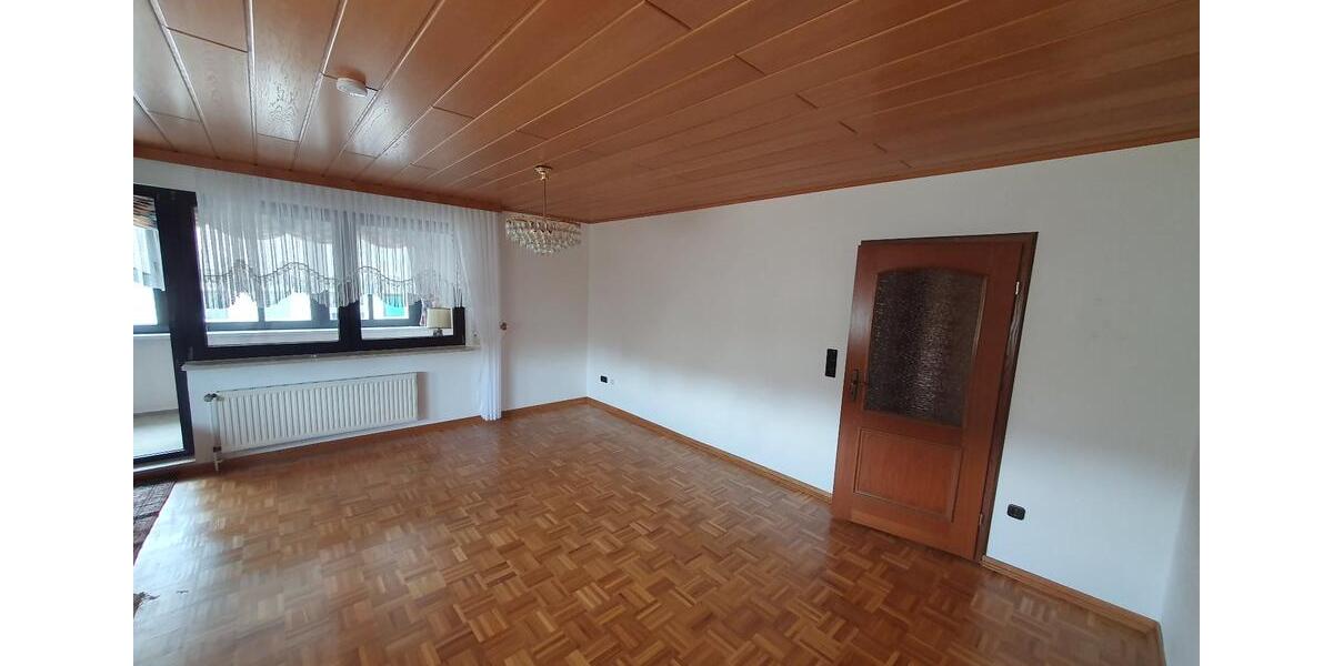 Etagenwohnung Seelze - 3.5 Zimmer, 91 m&sup2;, 250.000&euro; | Angebot:25887423