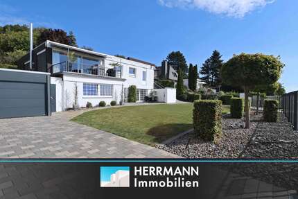 Haus Springe - 9 Zimmer, 320 m&sup2;, 760.000&euro; | Angebot:23061467