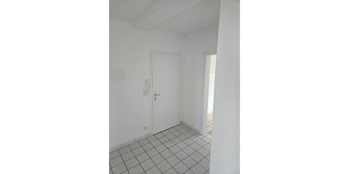 Etagenwohnung Seelze - 3 Zimmer, 75 m&sup2;, 199.000&euro; | Angebot:26497995