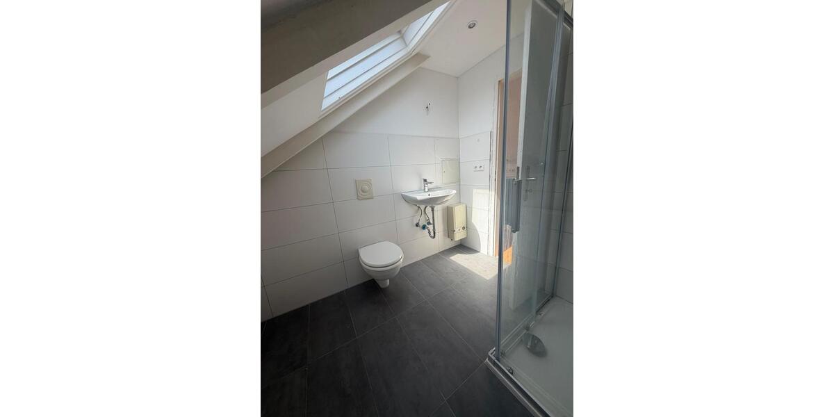 Dachgeschoßwohnung Hannover Bothfeld-Vahrenheide - 2 Zimmer, 45 m&sup2;, 700&euro; | Angebot:26549374