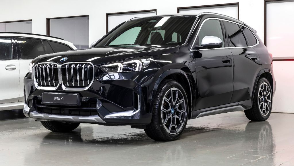 BMW iX1 21.450 km 38.000 &euro; Hannover 30177