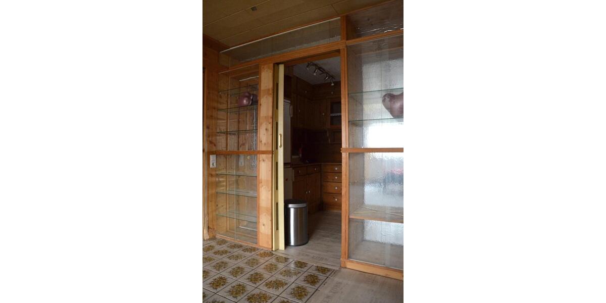 Einfamilienhaus Langenhagen Brink - 9 Zimmer, 270 m&sup2;, 540.000&euro; | Angebot:25640648